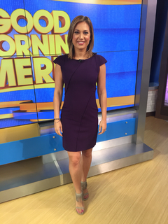 Ginger Zee feet photo thumbnail