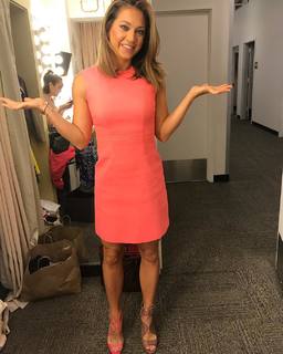 Ginger Zee feet photo thumbnail