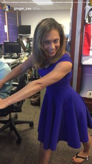 Ginger Zee feet photo thumbnail
