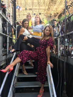 Ginger Zee feet photo thumbnail