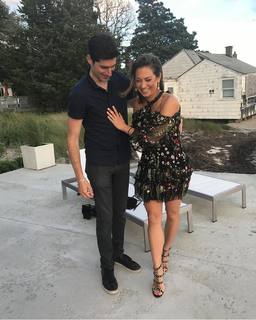 Ginger Zee feet photo thumbnail