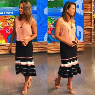 Ginger Zee feet photo thumbnail
