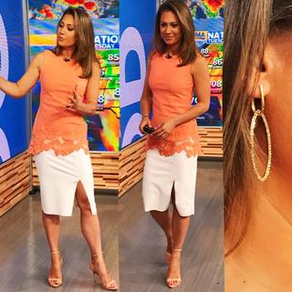 Ginger Zee feet photo thumbnail
