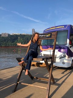 Ginger Zee feet photo thumbnail