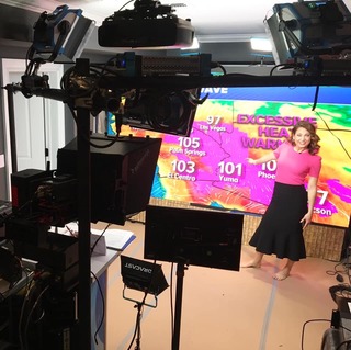 Ginger Zee feet photo thumbnail