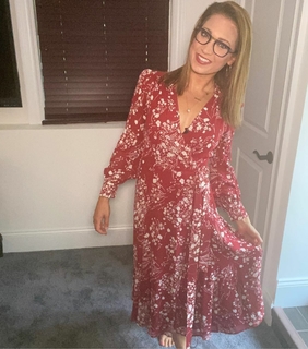 Ginger Zee feet photo thumbnail