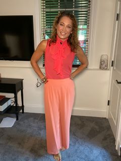 Ginger Zee feet photo thumbnail
