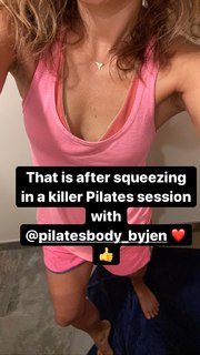 Ginger Zee feet photo thumbnail