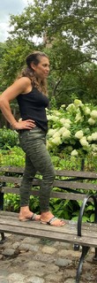 Ginger Zee feet photo thumbnail