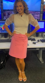 Ginger Zee feet photo thumbnail