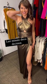 Ginger Zee feet photo thumbnail