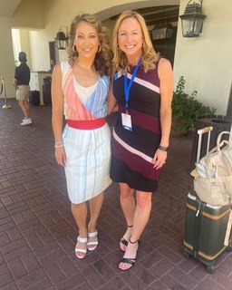 Ginger Zee feet photo thumbnail
