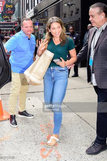 Ginger Zee feet photo thumbnail