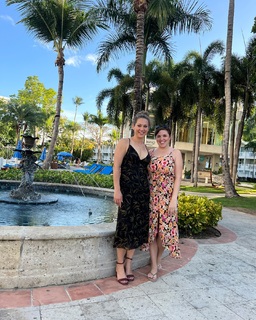 Ginger Zee feet photo thumbnail