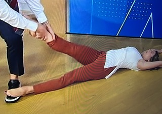 Ginger Zee feet photo thumbnail