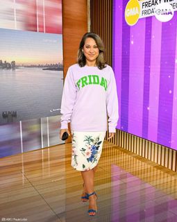 Ginger Zee feet photo thumbnail