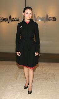 Ginnifer Goodwin feet photo thumbnail