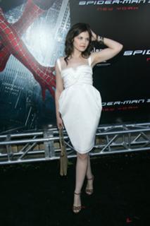 Ginnifer Goodwin feet photo thumbnail