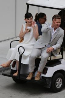 Ginnifer Goodwin feet photo thumbnail
