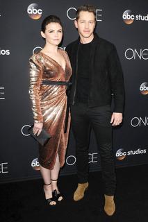 Ginnifer Goodwin feet photo thumbnail