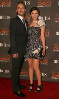 Ginnifer Goodwin feet photo thumbnail