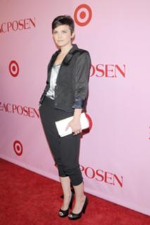 Ginnifer Goodwin feet photo thumbnail