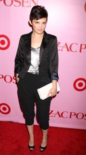 Ginnifer Goodwin feet photo thumbnail