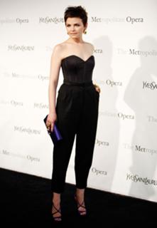Ginnifer Goodwin feet photo thumbnail