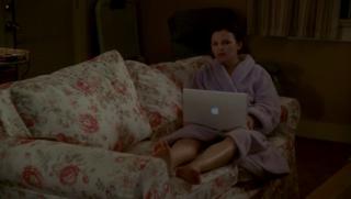 Ginnifer Goodwin feet photo thumbnail