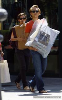 Ginnifer Goodwin feet photo thumbnail