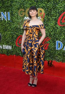 Ginnifer Goodwin feet photo thumbnail