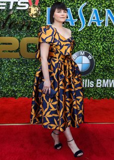 Ginnifer Goodwin feet photo thumbnail