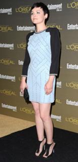 Ginnifer Goodwin feet photo thumbnail