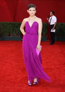 Ginnifer Goodwin feet photo thumbnail
