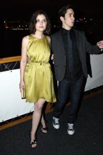 Ginnifer Goodwin feet photo thumbnail