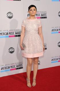 Ginnifer Goodwin feet photo thumbnail