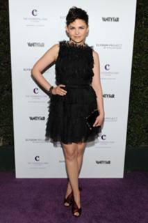 Ginnifer Goodwin feet photo thumbnail