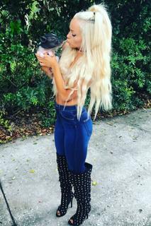 Gionna Daddio feet photo thumbnail