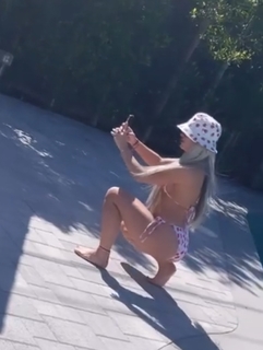 Gionna Daddio feet photo thumbnail