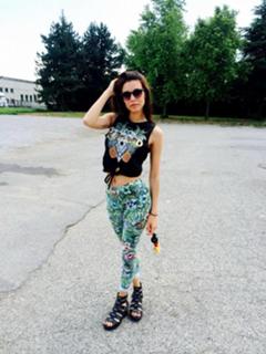 Giorgia Crivello feet photo thumbnail