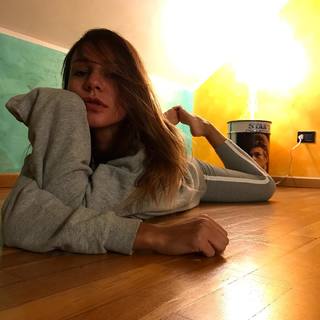 Giorgia Crivello feet photo thumbnail