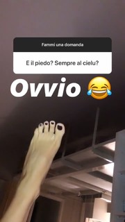 Giorgia Crivello feet photo thumbnail