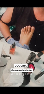 Giorgia Crivello feet photo thumbnail