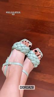 Giorgia Crivello feet photo thumbnail