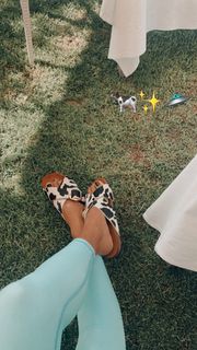 Giorgia Crivello feet photo thumbnail