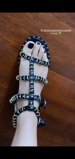 Giorgia Crivello feet photo thumbnail