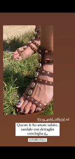 Giorgia Crivello feet photo thumbnail