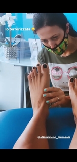 Giorgia Crivello feet photo thumbnail