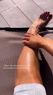 Giorgia Crivello feet photo thumbnail