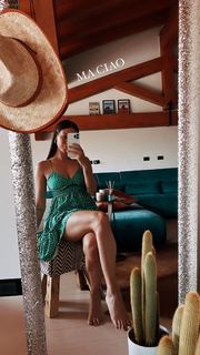 Giorgia Crivello feet photo thumbnail